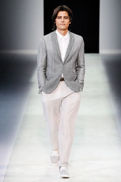 Look 44